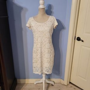 Tiana B Medium Womens Dress